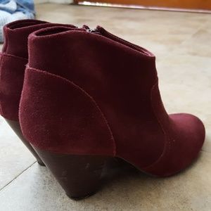 Aldo red suede booties sz6
